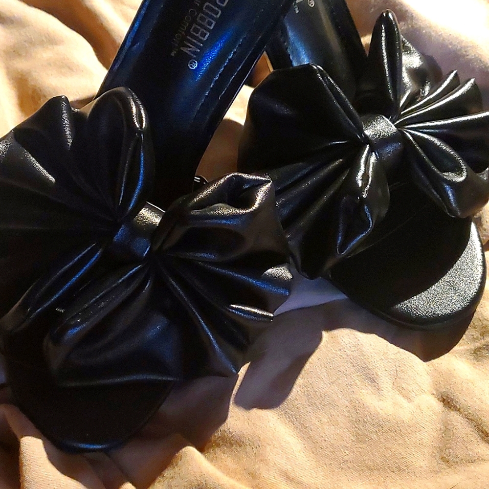 Black BOW Heels